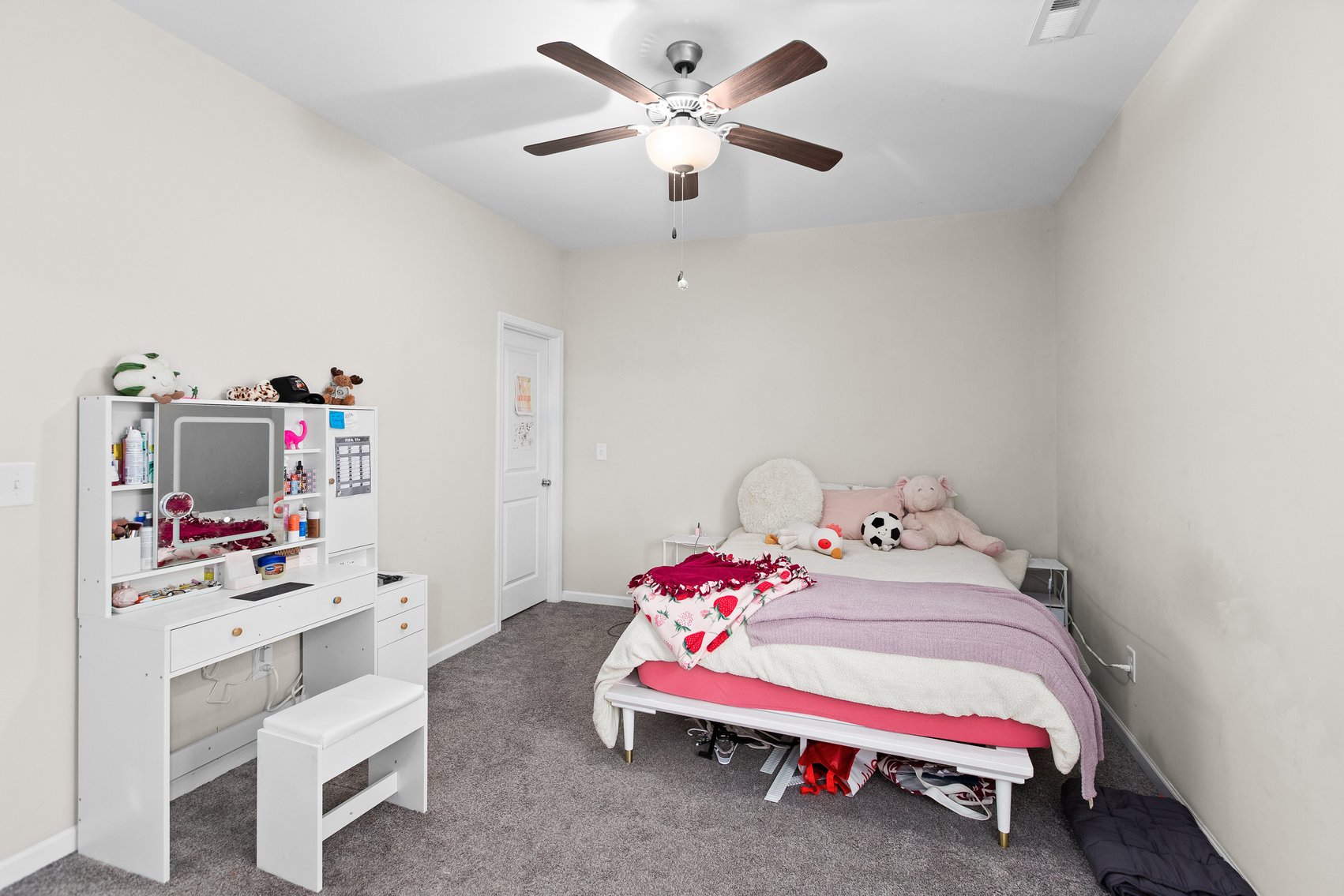 5 Bedroom Home on Corner Lot in Mooresville, NC