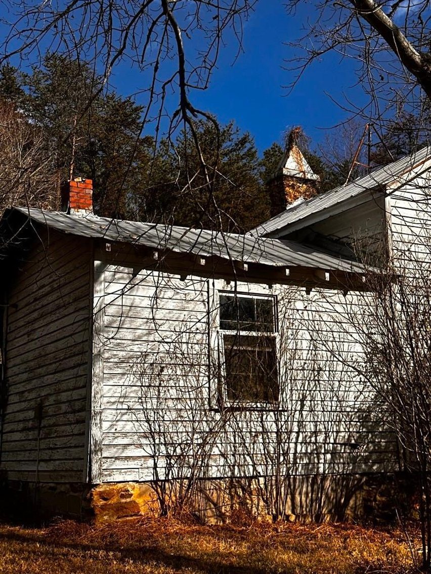 Image for House On 8 +/- Acres Callands VA