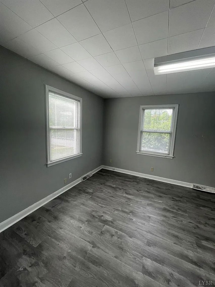 Image for 211 College Dr, Lynchburg, VA 24501