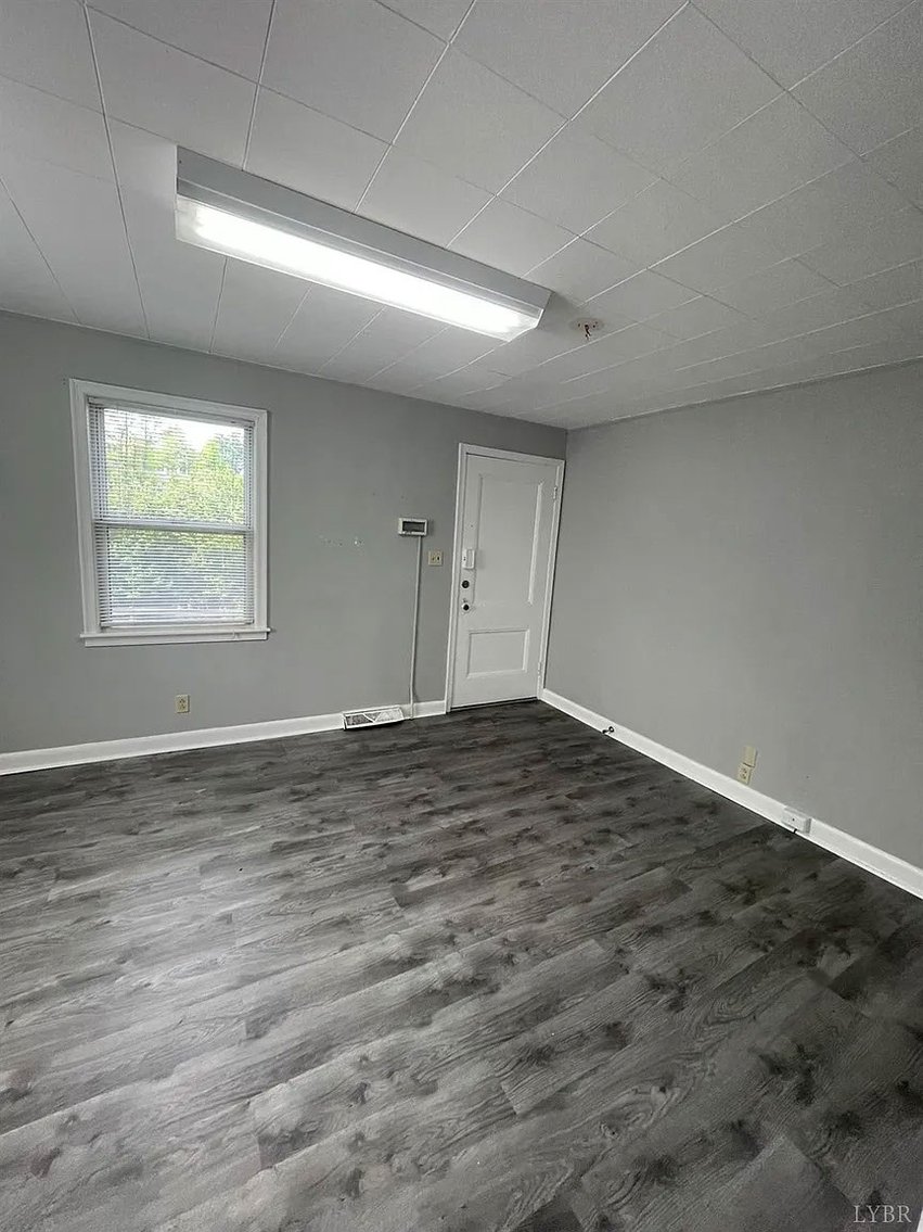 Image for 211 College Dr, Lynchburg, VA 24501