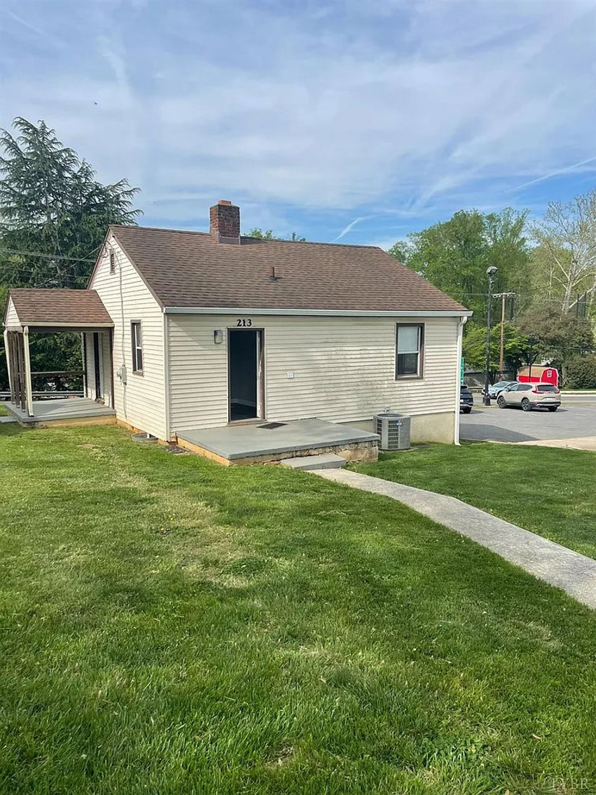 Image for 213 College Dr, Lynchburg, VA 24501