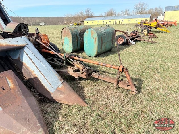 Image for New Idea 2 Row Corn Picker