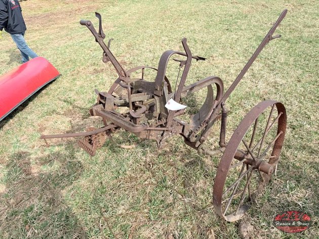 Image for Oliver 1 Bottom Plow