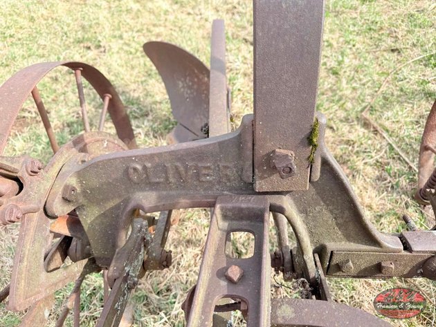 Image for Oliver 1 Bottom Plow