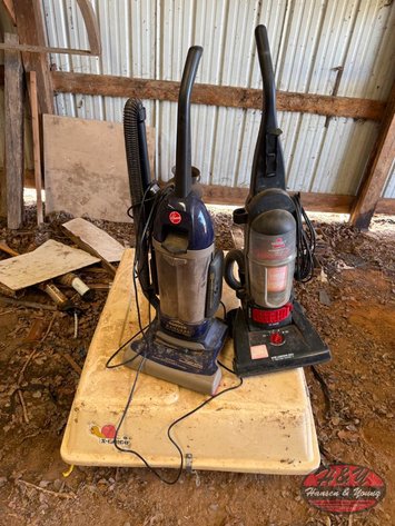 Image for Car Carrier and 2 Vacuums