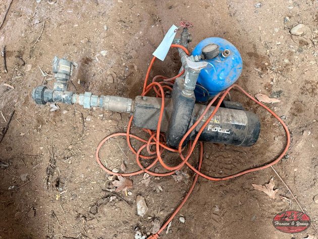 Image for Flotec Water Pump and Pressure Tank