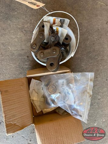 Image for Heavy Roller Chain and Bearings