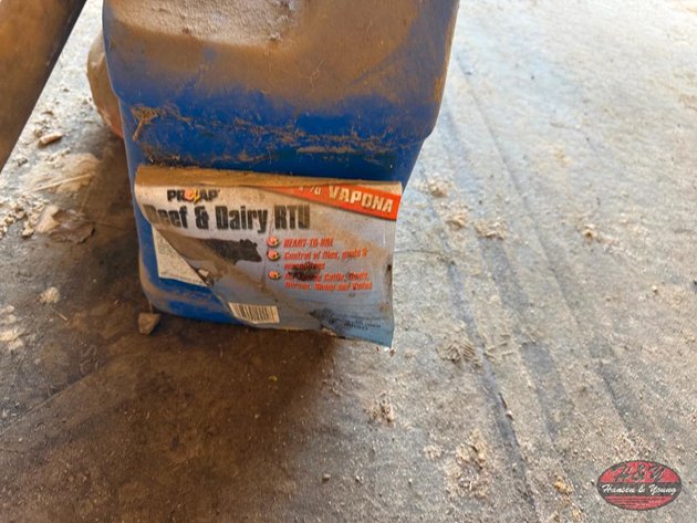 Image for Fly Spray and Hoof Trimmers