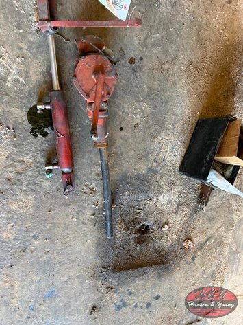 Image for Hydraulic Cylinder and Pump