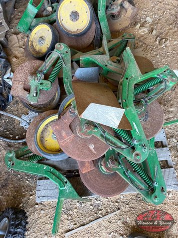 Image for John Deere Single Disk Fertilizer Coulters