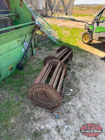 Image for John Deere Chopper Box Parts