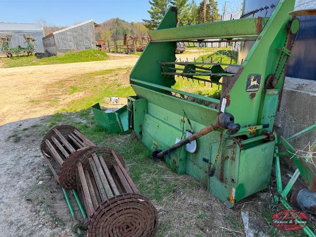 Image for John Deere Chopper Box Parts