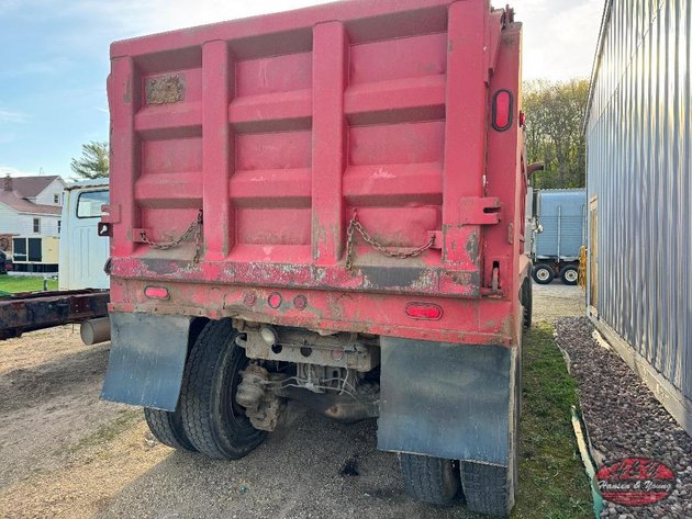 Image for Mack RD688 Dump Truck