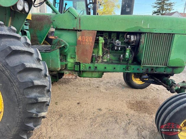Image for John Deere 4020 Tractor