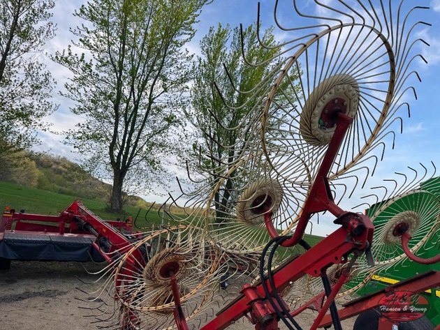 Image for H&S V-8 Wheel Rake