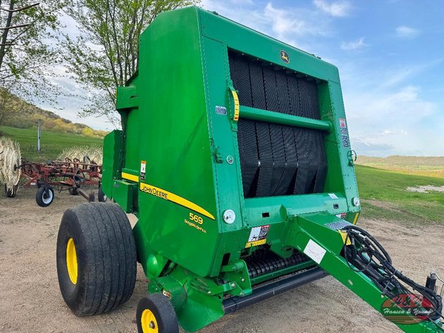 Image for John Deere 569 Round Baler