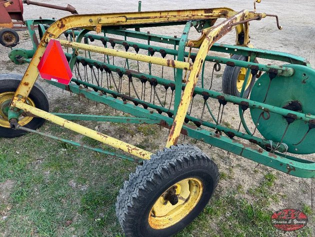 Image for John Deere Side Rake