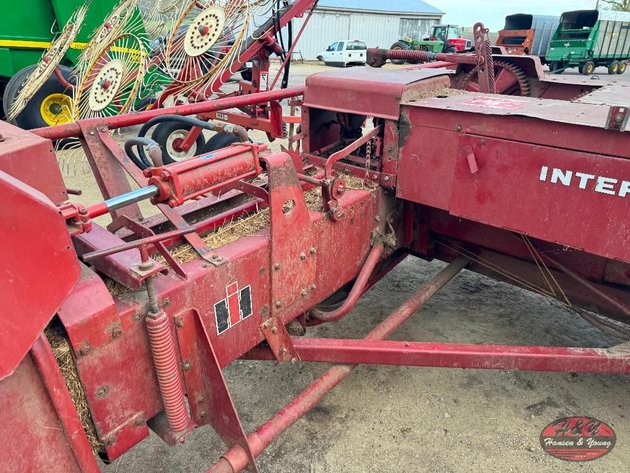 Image for International 435 Baler