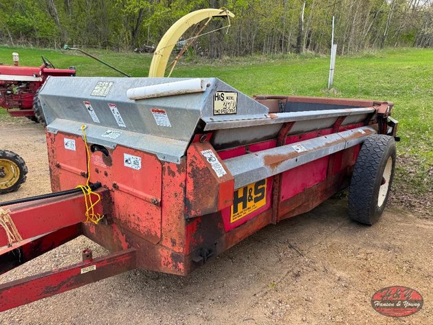Image for H&S 270 Manure Spreader