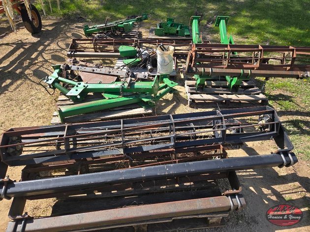 Image for John Deere Rolling Basket