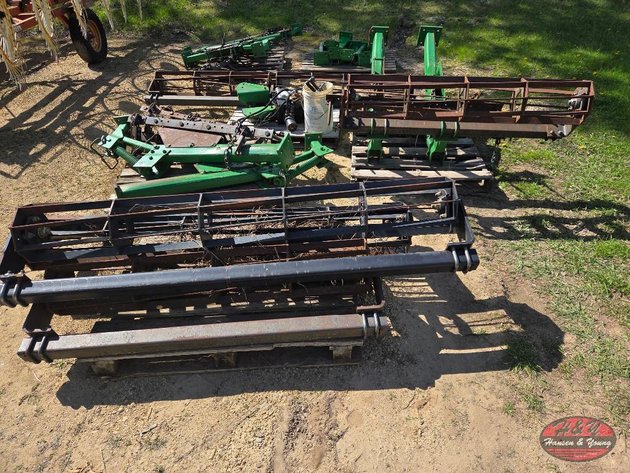 Image for John Deere Rolling Basket