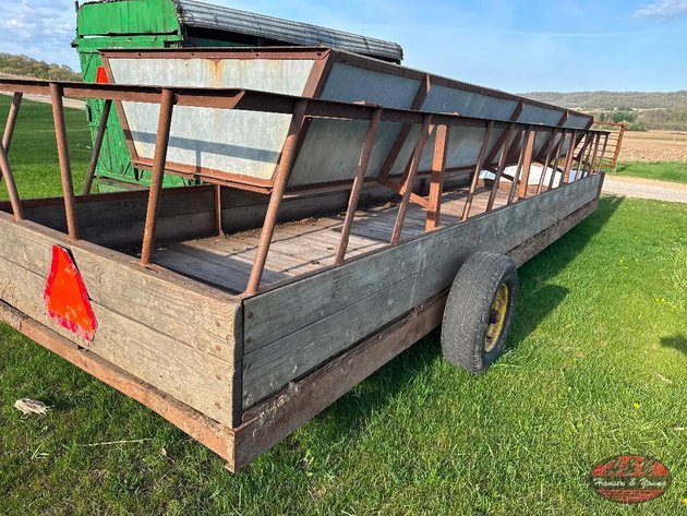 Image for Feeder Wagon 24'