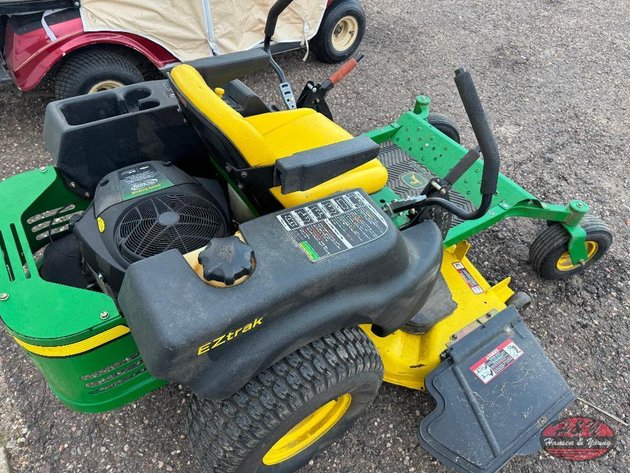 Image for John Deere Z425 Zero Turn Mower