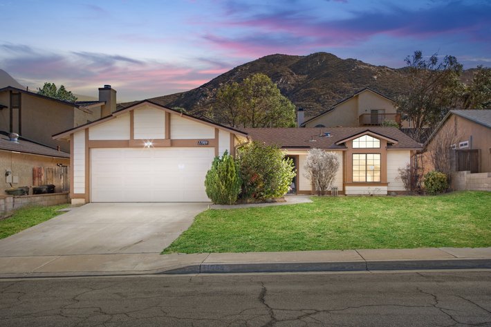 Image for Heart of Fontana Charmer