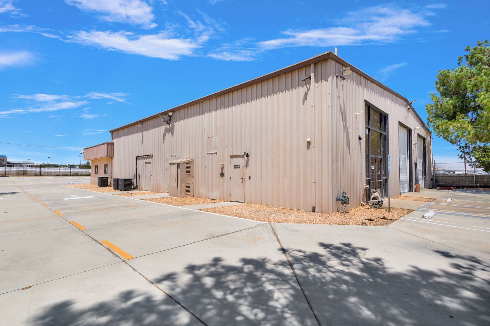 Image for Premium Commercial Space for Lease | I-15 Frontage