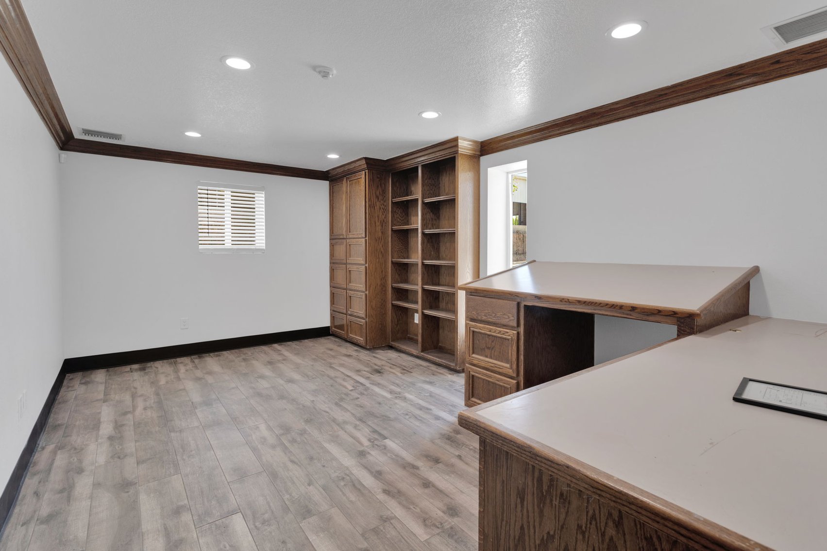 Image for Premium Commercial Space for Lease | I-15 Frontage