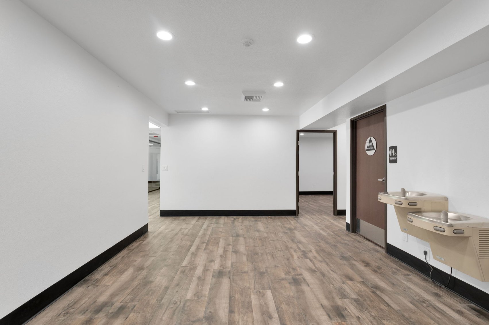 Image for Premium Commercial Space for Lease | I-15 Frontage