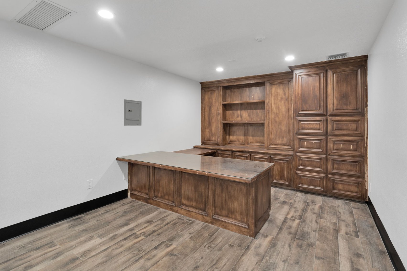 Image for Premium Commercial Space for Lease | I-15 Frontage