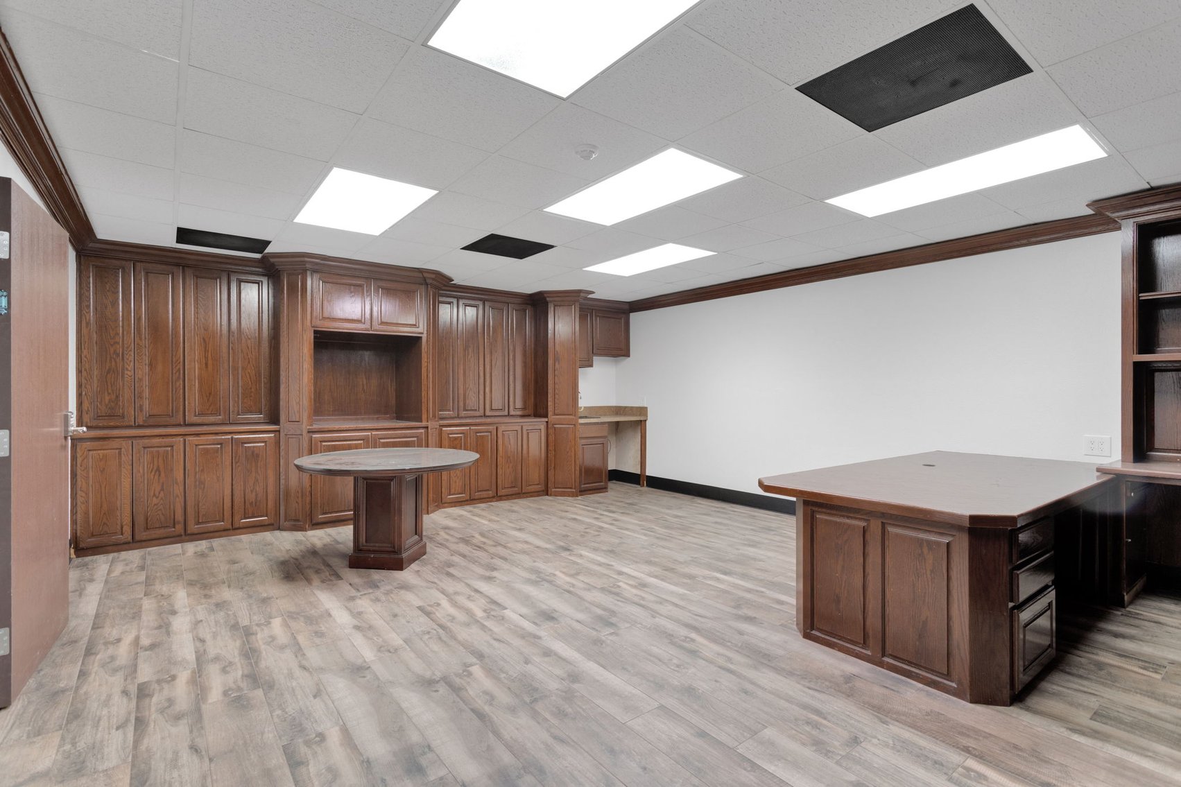 Image for Premium Commercial Space for Lease | I-15 Frontage
