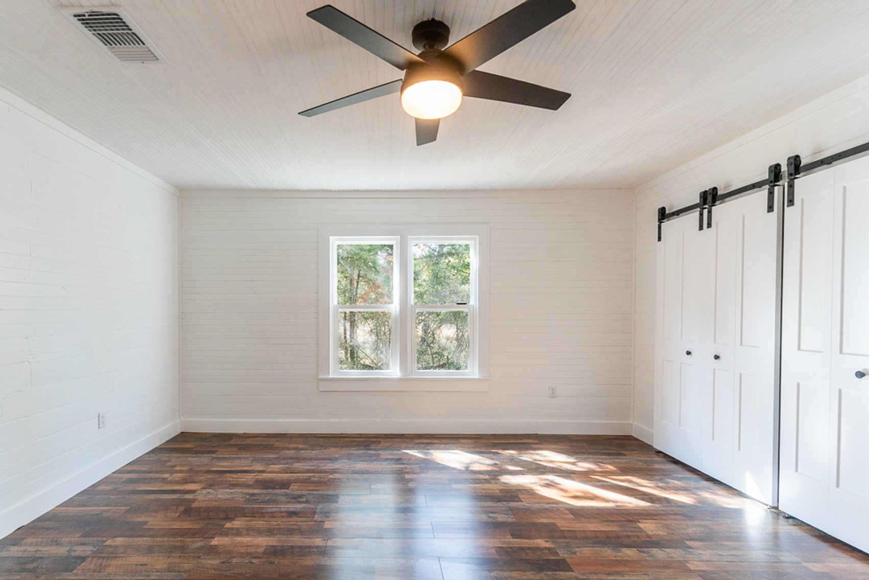 Image for 208 LITTLE BERRY RD SOMERVILLE, TX 77879 Online Real Estate Auction