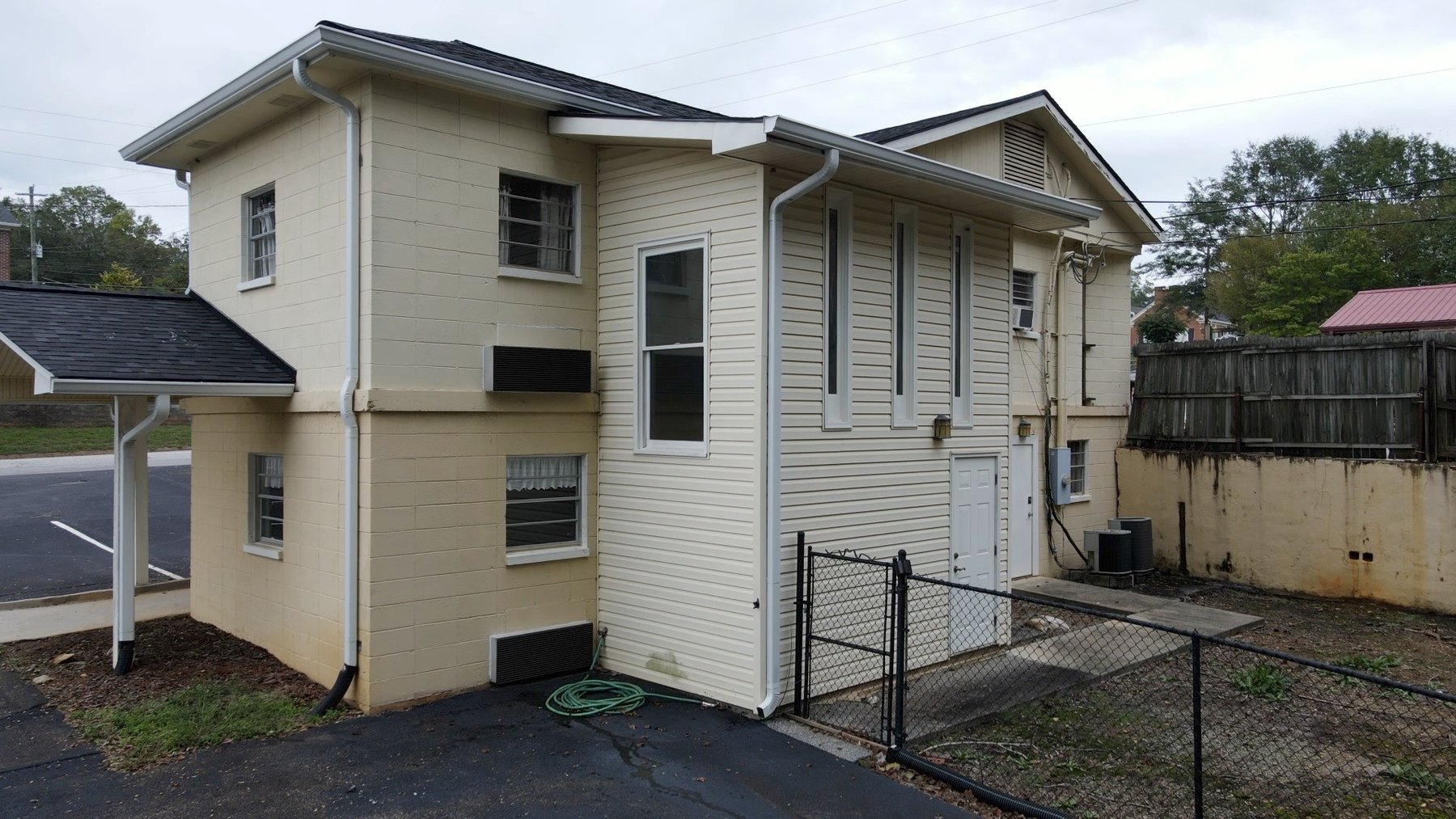 Image for *UNDER CONTRACT* 3,061 +/- SqFt Multi-Purpose Building in Clarkesville, Georgia