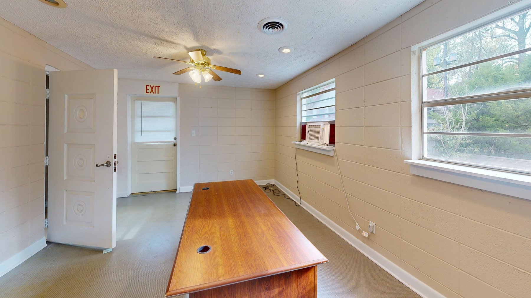 Image for *UNDER CONTRACT* 3,061 +/- SqFt Multi-Purpose Building in Clarkesville, Georgia