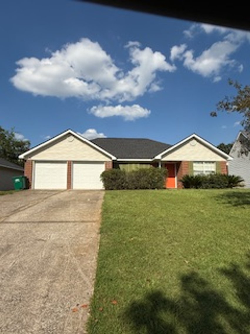 Image for 1,488 +/- Sq Ft, 3 Bedroom, 2 Bath Home in Audobon Plantation Neighborhood, Albany, Georgia