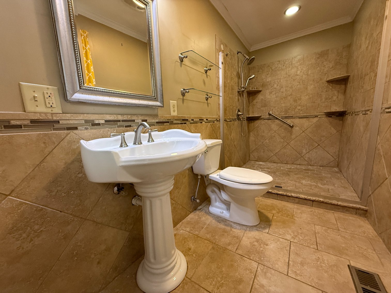 Image for 2,108+/- Sq Ft, 3 Bedroom, 2 Bath Home in Shady Acres Subdivision