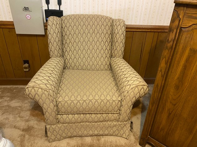Image for Upholstered Traditional Chair