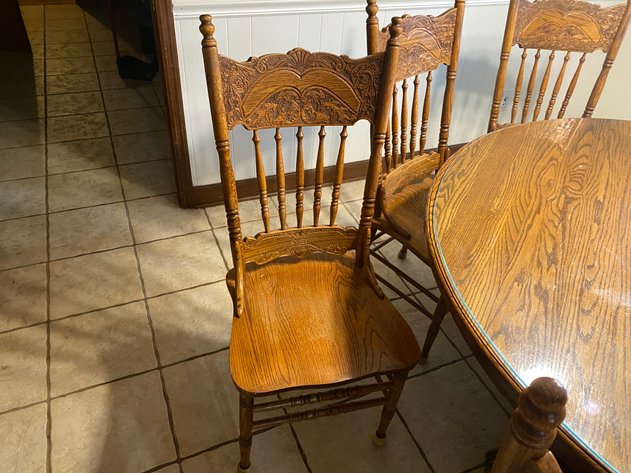 Image for Antique Oak Round Table with Glass Protective Top and 8 Chairs