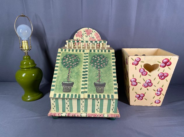 Image for Assortment of Whimsical and Hand Painted Decor and Vintage Table Lamp