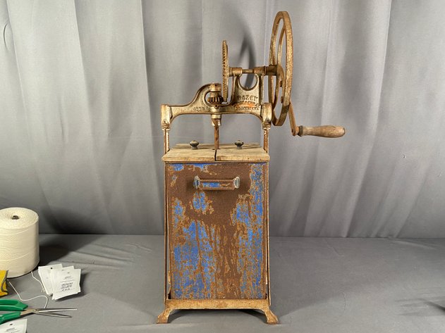 Image for Antique 1917 Dazey 430b Box Style Butter Churn