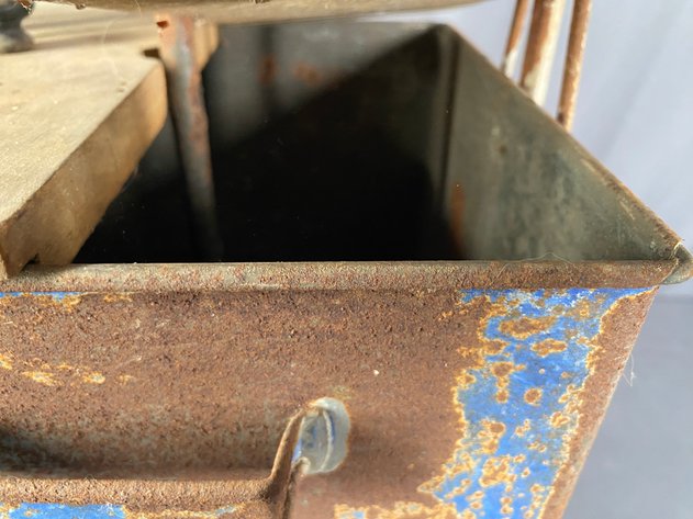 Image for Antique 1917 Dazey 430b Box Style Butter Churn