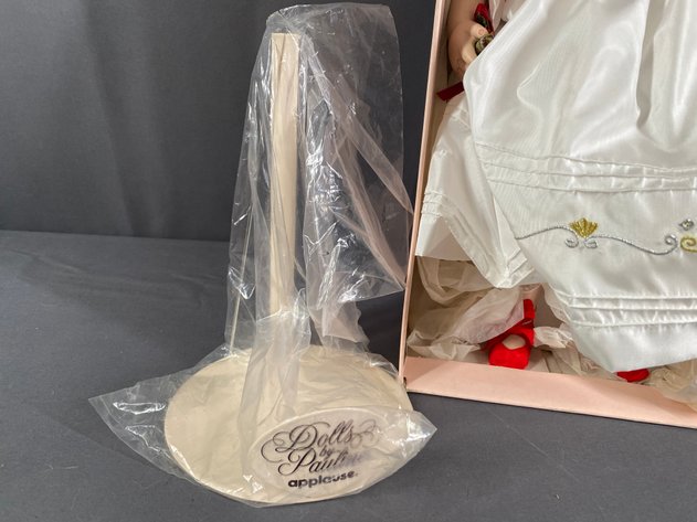 Image for Vintage Porcelain Doll by Pauline 