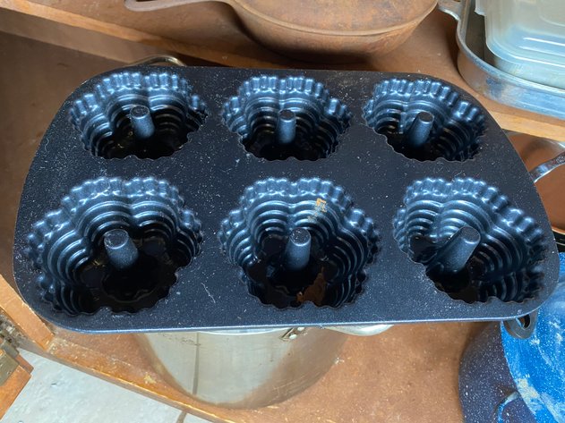 Image for Contents of Kitchen Cabinet