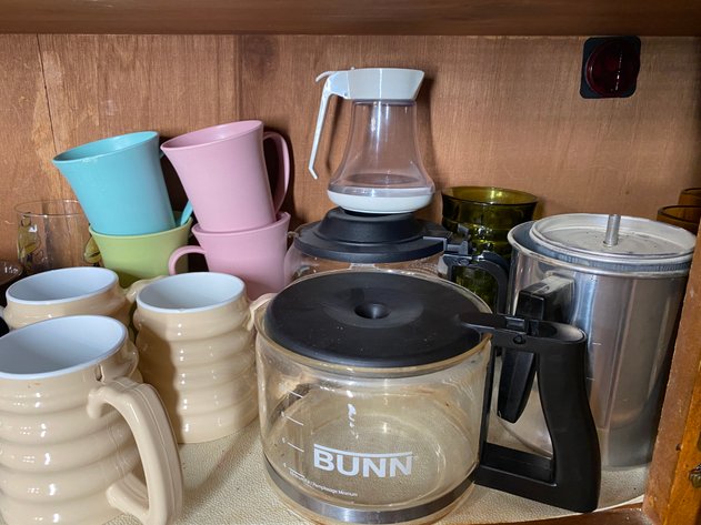 Image for Contents of Kitchen Cabinet