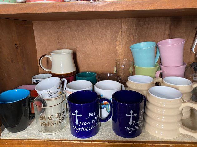 Image for Contents of Kitchen Cabinet