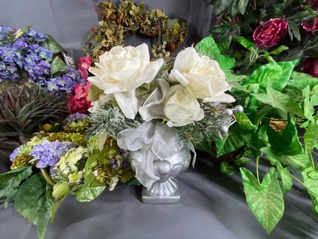 Image for (11) Artificial and Permanent Floral Arrangements and Wreath