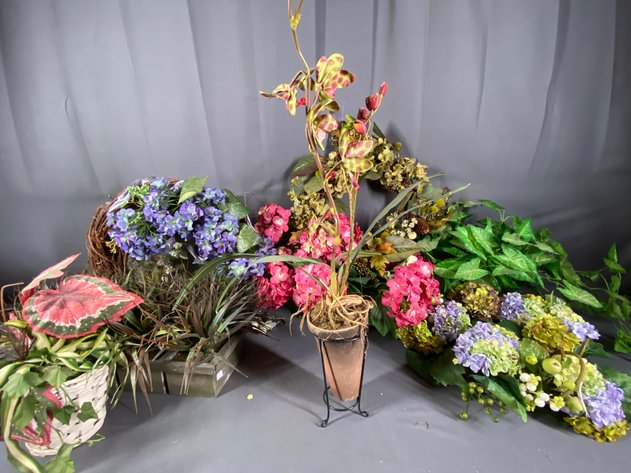 Image for (11) Artificial and Permanent Floral Arrangements and Wreath