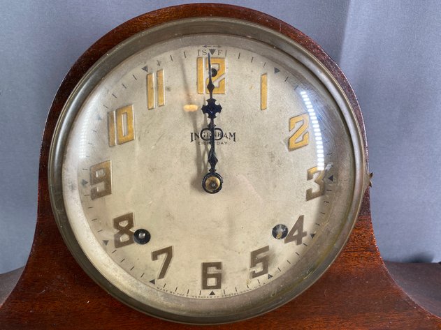 Image for (9) Assorted Clocks